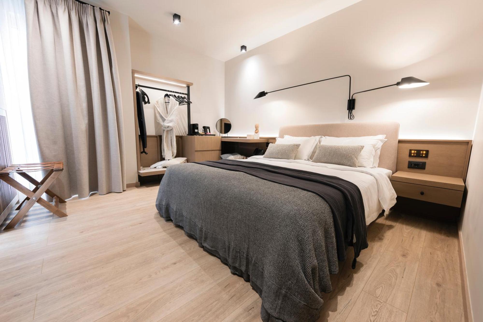 Revi Mountain Resort Boutique Hotel 칼라브리타 외부 사진